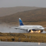 Atlantic Airways noyðist at siga umleið 90 fólkum úr starvi