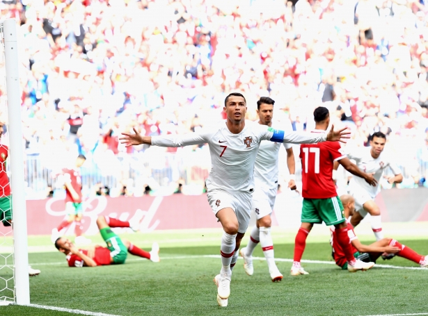 1-0 málið hjá Ronaldo ímóti Marokko gjørdist søguligt