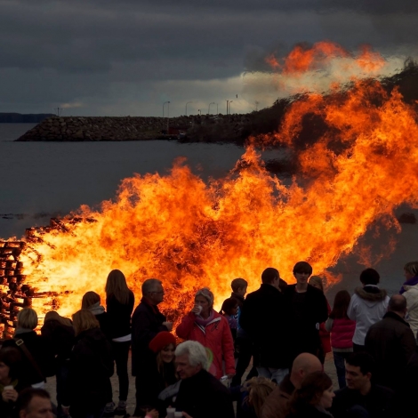 Summarsólstøður í Sandágerði í kvøld