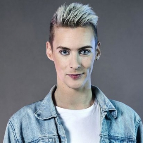 Sigmund frá X Factor verður radiovertur