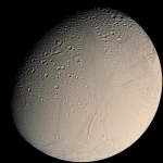 Lív funnið á mána hjá Saturn