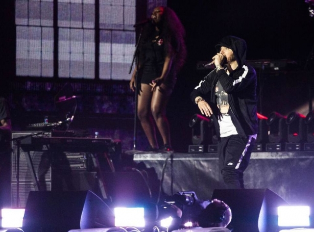 Eminem á Orange scenuni á Roskilde Festival (Mynd: Ólafur Steinar Gestsson)