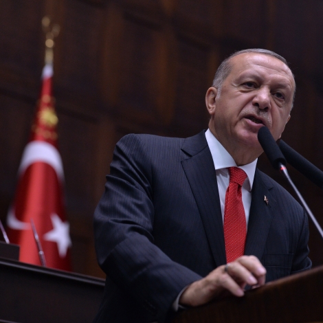 Erdogan: Turkaland vil ikki stuðla svenskum Nato-limaskapi