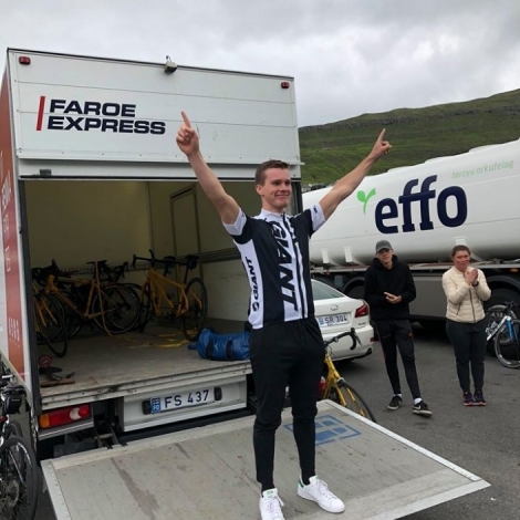 Dávur Magnussen kundi fegnast í Klaksvík eftir fyrstu etapuna í dag
(Mynd: Tórshavnar Súkklifelag)