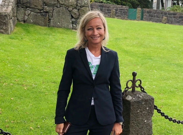 Maria Montell komin til landið