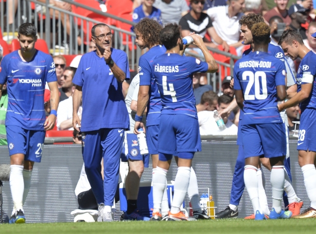 Fyrrverandi Napoli-venjarin og hansara menn í Chelsea vunnu 3-0 í fyrsta umfarið
(Mynd: EPA)