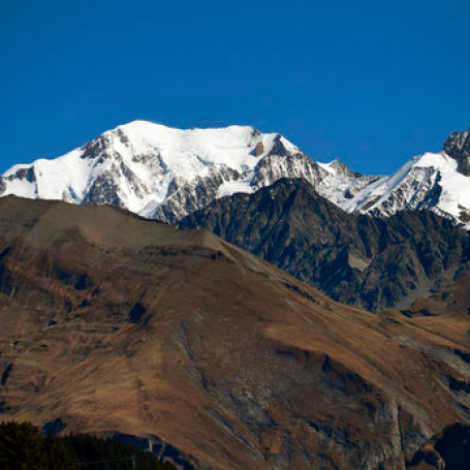 Neyðugt at bíleggja sær pláss á Mont Blanc