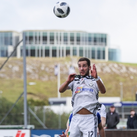 Alex Mellemgaard í 2-1 sigrinum á KÍ í gjár
(Mynd: Sverri Egholm)