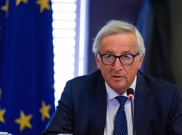 Formaðurin í ES-nevndini, Jean-Claude Juncker (Mynd: EPA)