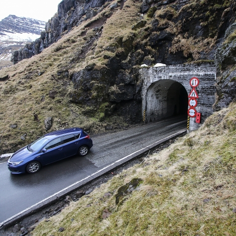 1600 bilar um samdøgrið gjøgnum Árnafjarðartunnilin