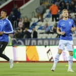 Gilli Rólantsson undan dystinum í Kosovo týskvøldið. Í gjár kom hann á máltalvuna fyri Brann
(Mynd: Sverri Egholm)
