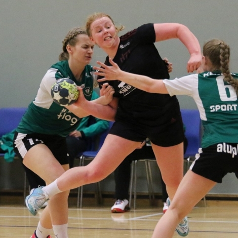Kyndil megnaði ikki at steðga Mariu Halsdóttir Weyhe og H71
(Mynd: Sverri Egholm/Savnsmynd)