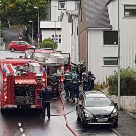 - Ósketni var orsøk til eldsbrunan