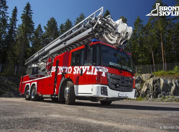 Dømi um stigabil frá Bronto Skylift (Mynd: Brontoskylift.com)