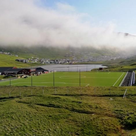 TB vil hava heimadystirnar at verða spældar við Stórá, meðan FC Suðuroy metir, at teir nú eiga at spælast á Eiðinum í Vági