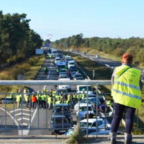 Mótmæli í Fraklandi: Fleiri enn 400 særd