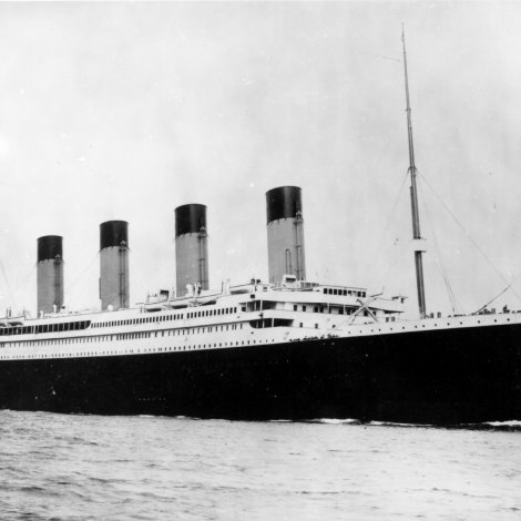Leitaðu eftir kjarnorkuvápnum – funnu Titanic