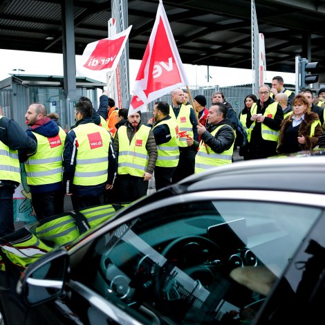 Týskland: Flogferðslan órógvað av verkfalli