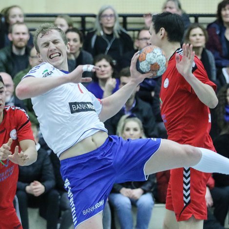 Allan Norðberg skoraði tvey góð mál, men hann og Valur høvdu ávísar trupulleikar í kvøld og taptu annan dystin á rað (Savnsmynd: Sverri Egholm)