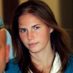 Amanda Knox fær 78.000 kr. í endurgjaldi