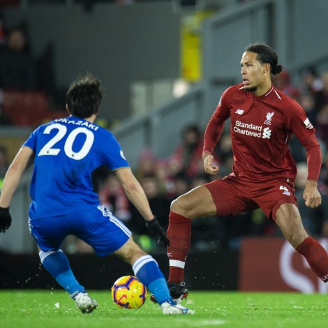 Van Dijk og Liverpool leita eftir trimum stigum á Anfield í dag
(Mynd: EPA)