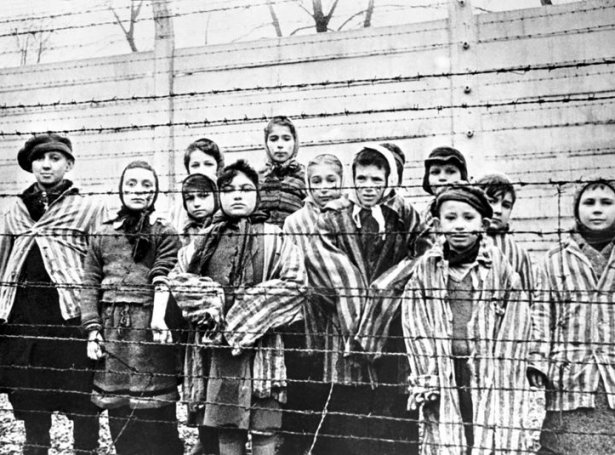 Børn í Auschwitz týningarleguni