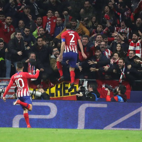 Diego Godin eftir 2-0 málið
(Mynd: EPA)