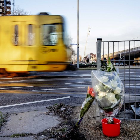 Byrsumaður skjeyt frá hond í Utrecht