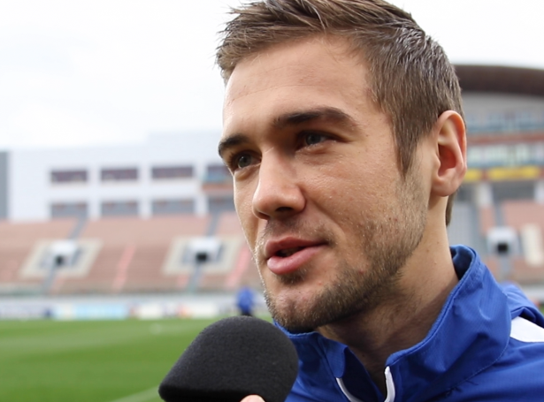 Video: Hallur ætlar sær mál í morgin