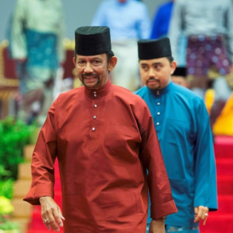 Brunei: Samkynd kunnu verða steinaði fyri kynsliga samveru