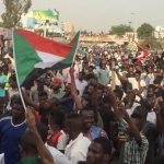 Sudan: Allir politiskir fangar verða leyslatnir