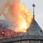 6,5 mia. kr. latnar til at endurbyggja Notre Dame