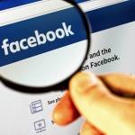 Avstralia fer at hava eftirlit við Facebook og Google