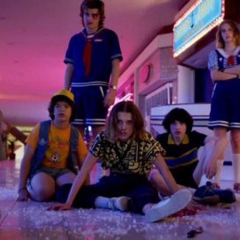 Stranger Things sett met á Netflix