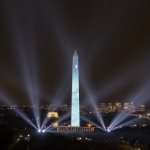 Myndir: Washington Monument umskapað til Apollo 11-uppsending