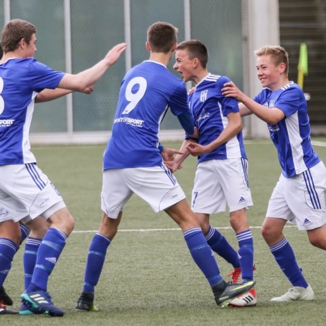 KÍ vann í fjør 3-1 á B36 í finaluni - Her hevur Dávid Biskopstø Andreasen, ið eisini er við hesuferð, lagt KÍ á odda 1-0 (Mynd: Sverri Egholm)