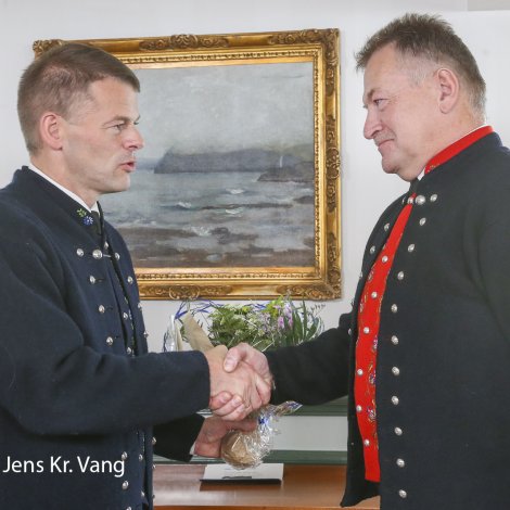Vænta at kunna kunngera navnið klokkan 18
