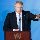 Boris Johnson: Um 12 vikur kann vera vent í holuni
