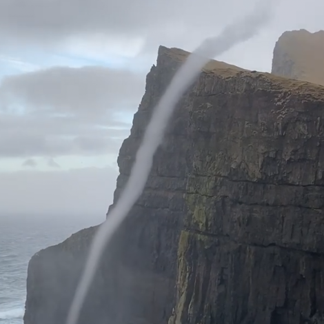 Video: Meldurhvirla við Beinisvørð