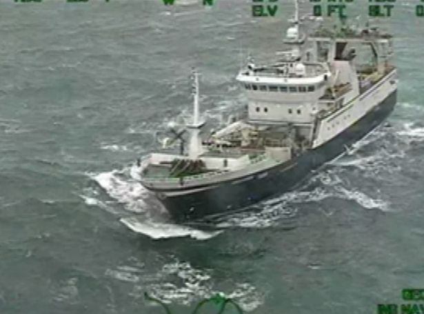 (Mynd: Rescue 117/Irish Coast Guard)