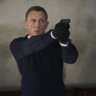 James Bond-filmurin útsettur til november