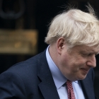 Boris Johnson fluttur á intensivu deild