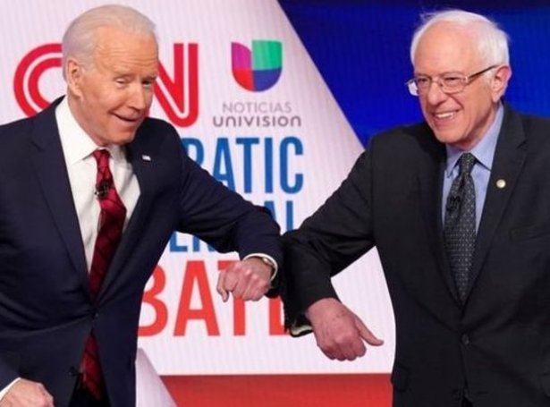 Joe Biden og Bernie Sanders (Mynd: Reuters)