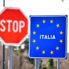 Italia letur landamørkini upp aftur í Juni