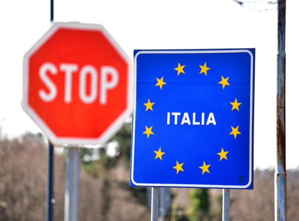 Italia letur landamørkini upp aftur frá 3. juni (Mynd: EPA)