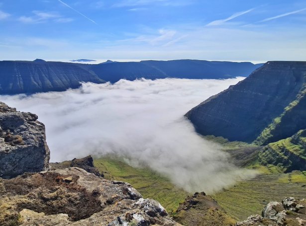 Skarðdalur av Teigafjalli