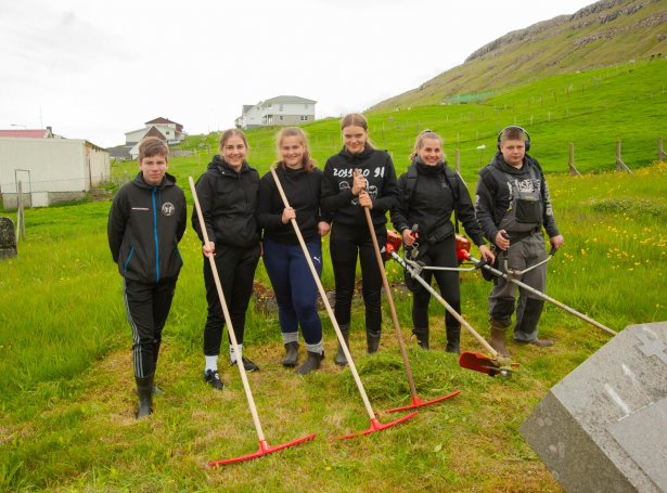 Frá vinstru: Poul, Vár, Julia, Rakul, Eir og Olivur