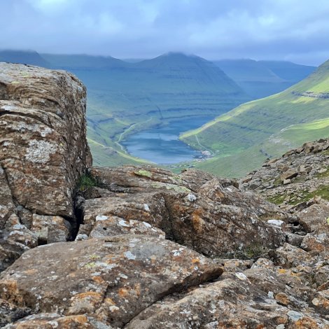 Myndir: Skálafjall oman fyri Skálabotn