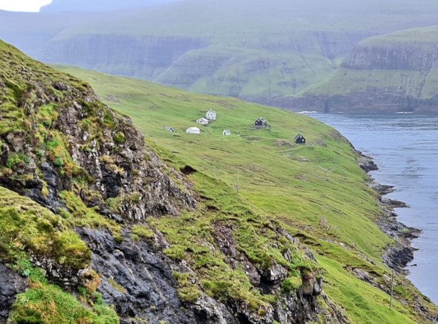 Slættanes (Savnsmynd: Pól Sundskarð)