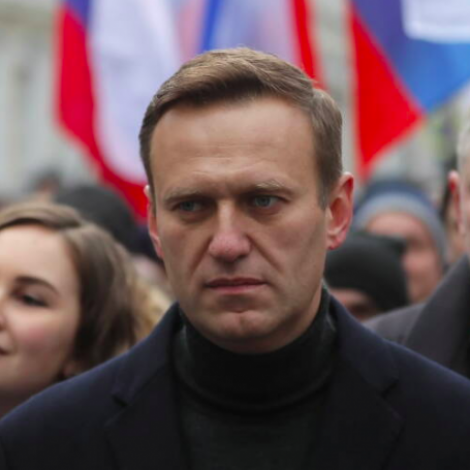 Navalnyj við at koma seg aftur